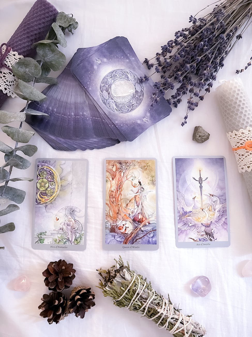 tarot cards and lavender